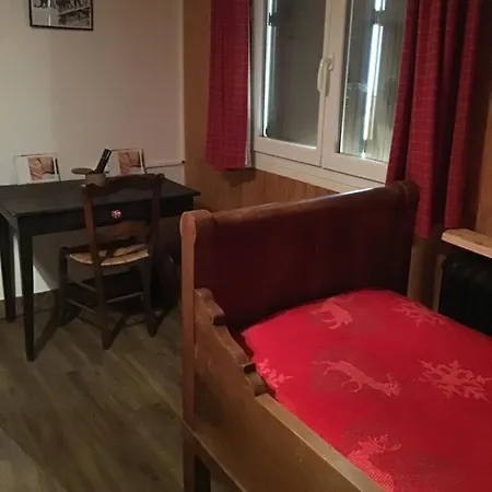 Le Tremplin Отель *